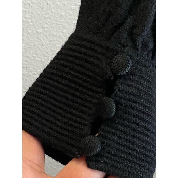 Lacoste Women V-Neck Wool Blend Sweater Size 40/8 - Picture 4 of 7